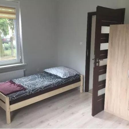 Apartament Trzy Osobowy Dęblin Exterior foto