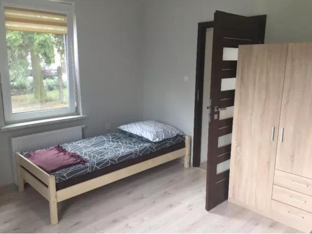 Apartament Trzy Osobowy Dęblin Exterior foto